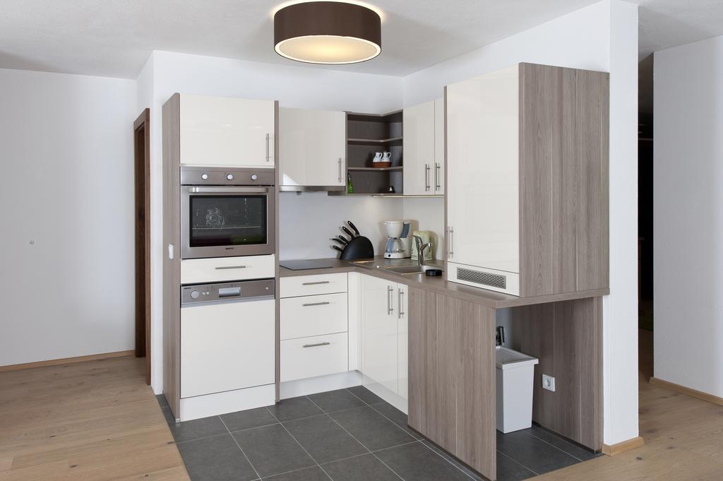 Ferienwohnung Robi Fulpmes Rum bild